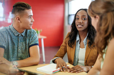 la stratégie de publicité en ligne Lyon devient beaucoup plus efficace car elle s’appuie sur des données concrètes et locales.