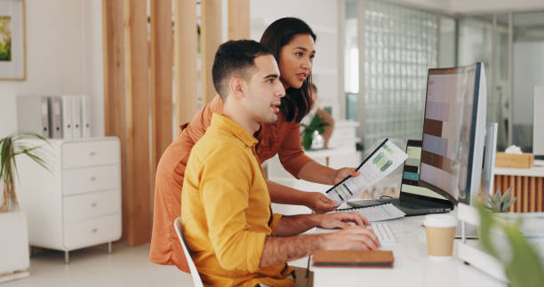 Le premier levier stratégique repose sur la géolocalisation. Une publicité en ligne Lyon performante cible précisément les internautes